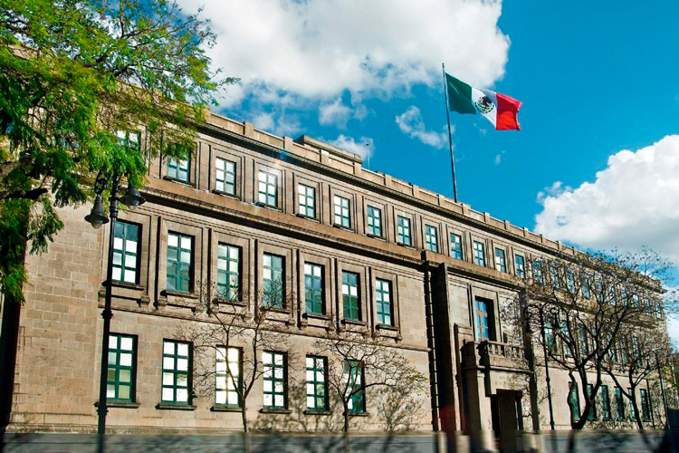 SCJN rechaza lista de sorteados en tómbola por el Senado