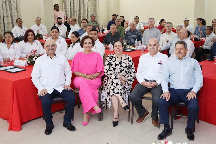 Convoca Patty Chío a empresarios a trabajar unidos a favor de El Mante