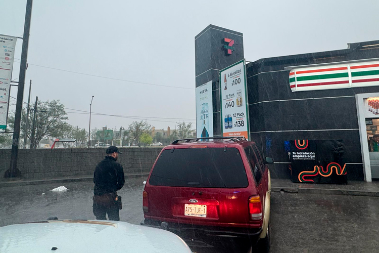 Reconoce la UAT liderazgo logístico y Comercial de Nuevo Laredo