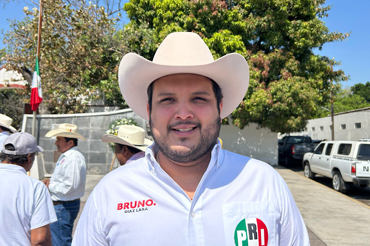PRI reconoce errores, pero reconoce a ex mandatarios