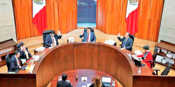 División propina revés a Morena en el Senado