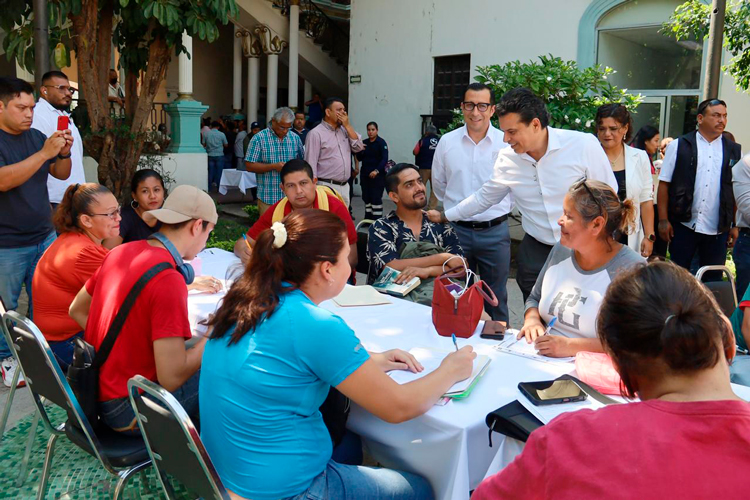 Empresarios y Municipio ofrecen 800 oportunidades de empleo