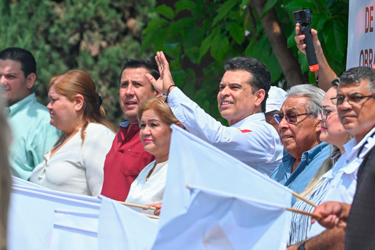 Dan banderazo de arranque a programa de 108 obras en Victoria