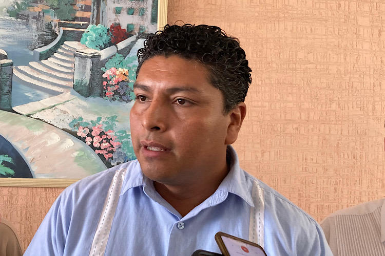 Alistan festejos y carteras para papá