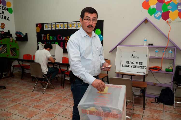 Damaso Anaya llama a votar a los jóvenes; “es un voto que cuenta”