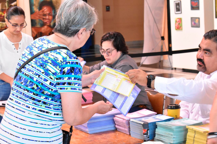 Gobernador propone voto digital para futuras elecciones