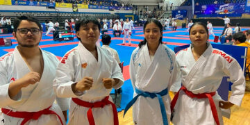 Estudiantes de la UAT destacan en Nacional de Karate