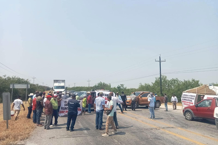 Caos, pérdidas y una ciudadanía secuestrada por bloqueo en San Fernando