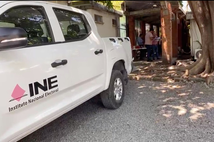 INE destruye más de 13 mil Credenciales de Elector Inutilizadas