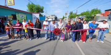 Reconoce Cabildo trayectoria de la Mtra. Lupita Perea Almanza