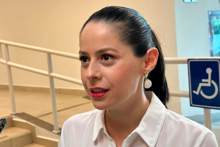 Diputada Mayra Benavides exige rendición de cuentas en Salud