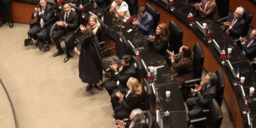 Senado toma protesta a 900 juzgadores electos; inicia nueva era judicial