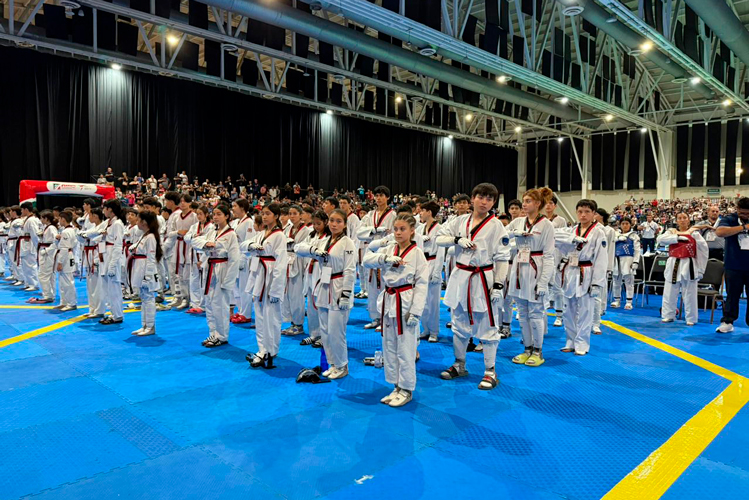 Trabajadoras del Congreso se coronan campeonas del torneo “Copa Gobernador”