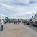 Productores bloquean la Victoria–Matamoros; Gobierno llama al diálogo