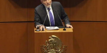 Presentan 37 denuncias en contra de Adán López