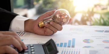 Cómo ahorrar dinero siendo emprendedor: consejos prácticos para cuidar tu bolsillo y tu negocio