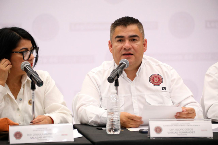 Autorizan diputados endeudarse Ocampo y Díaz Ordaz