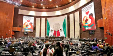 Diputados niegan alza salarial; hoy se discute en comisiones