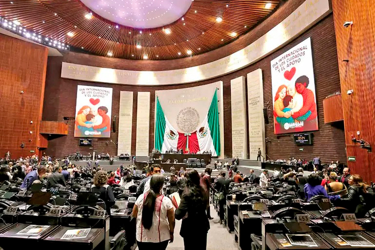 Diputados niegan alza salarial; hoy se discute en comisiones