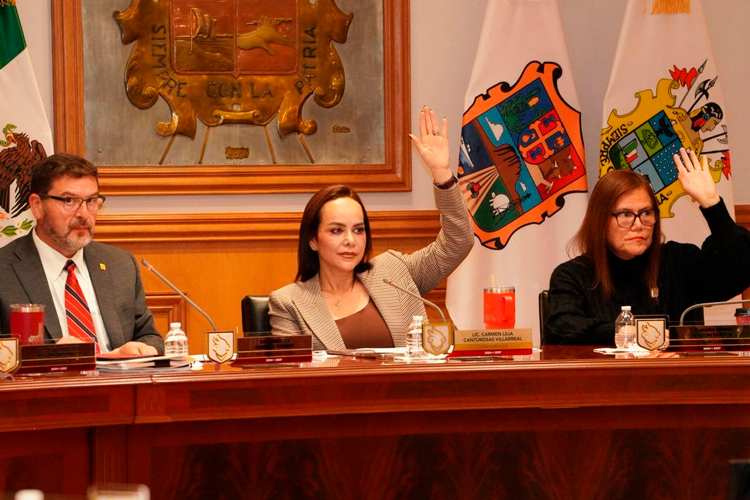 Ley de Aguas debe construirse con la gente: Salazar