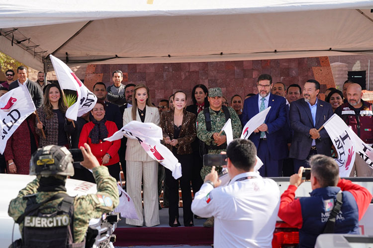 Carmen Lilia Canturosas pone en marcha operativo paisanos