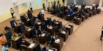 Congreso frena creación de aumento y nuevos impuestos municipales