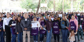 Reconoce DIF Tamaulipas a Comités de Desayunos Escolares en El Mante
