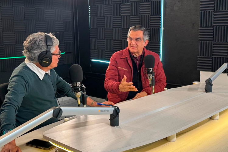 Reconoce Lalo Gattás trabajo en equipo de Claudia y Américo