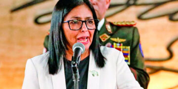 Cae director que filtró movimientos de Manzo