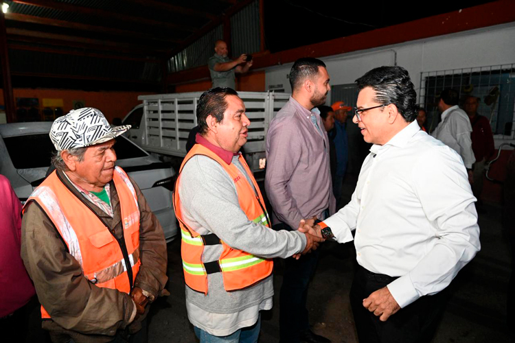 Acuerdan Lalo Gattás y sindicato del Municipio trabajar en unidad