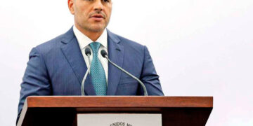 Cae director que filtró movimientos de Manzo