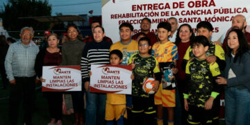 Rescata Patty Chío cancha de fútbol en el Santa Mónica