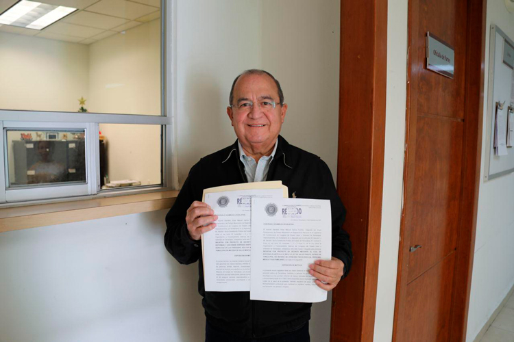 Impulsan atención psicológica obligatoria para personal médico