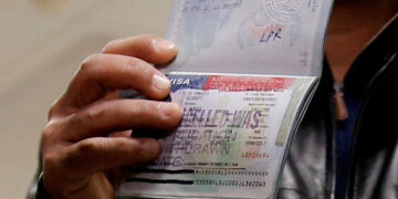 Vigilan la frontera de EU-México con poderes ampliados
