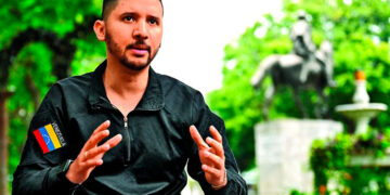 Cae director que filtró movimientos de Manzo
