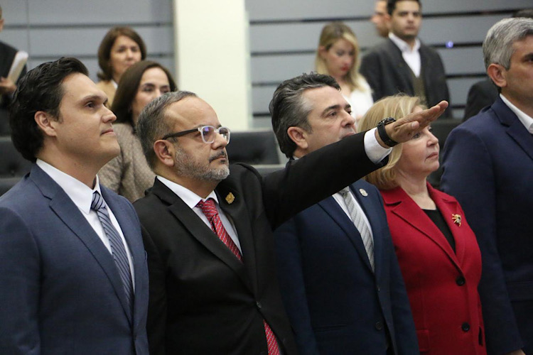 Congreso nombra Fiscal Anticorrupción por mayoría