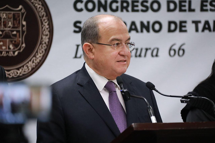 Enfermería desborda demanda en la UAT