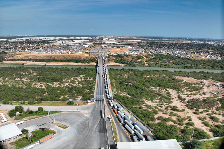 Llega brigada Día del Pueblo al Fracc. Integración Familiar