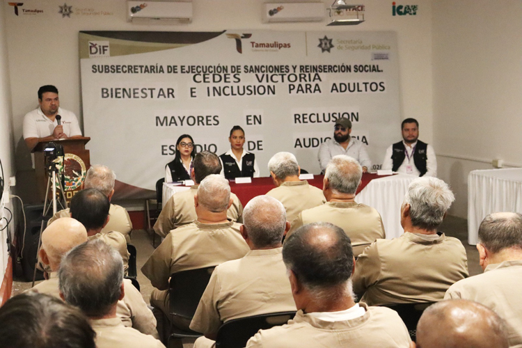 Impulsa rector lazos con la comunidad de la FIC-UAT