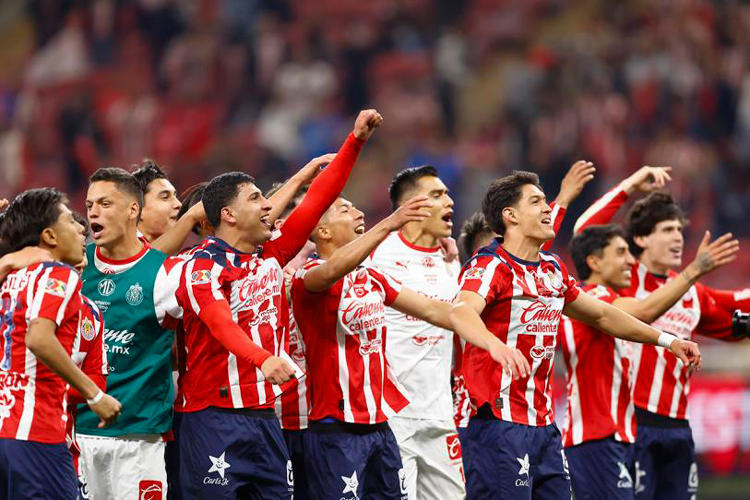 Santos despide al técnico y da ultimátum a jugadores tras crisis