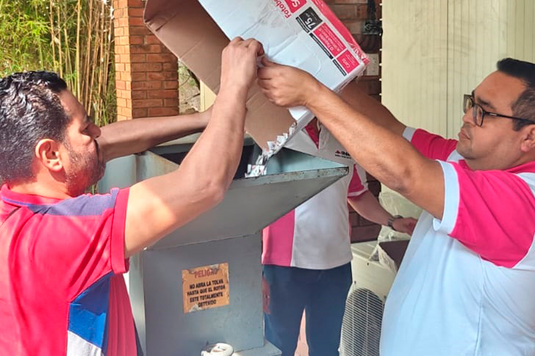 INE destruye hasta mil credenciales al año