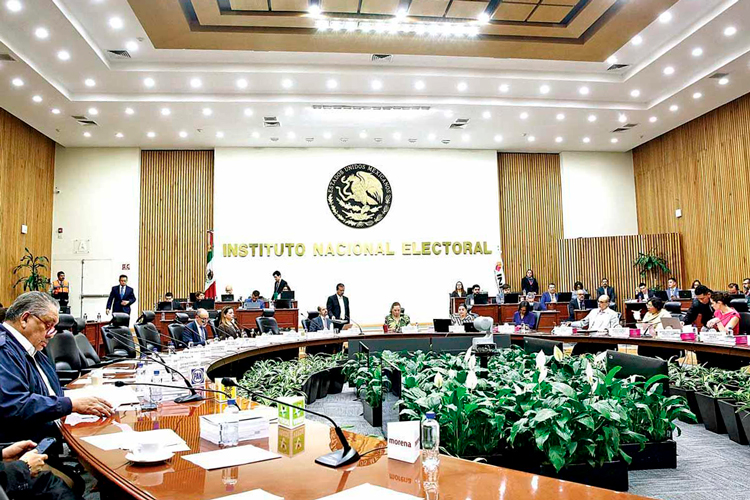 INE se estanca en la opacidad; alega secrecía