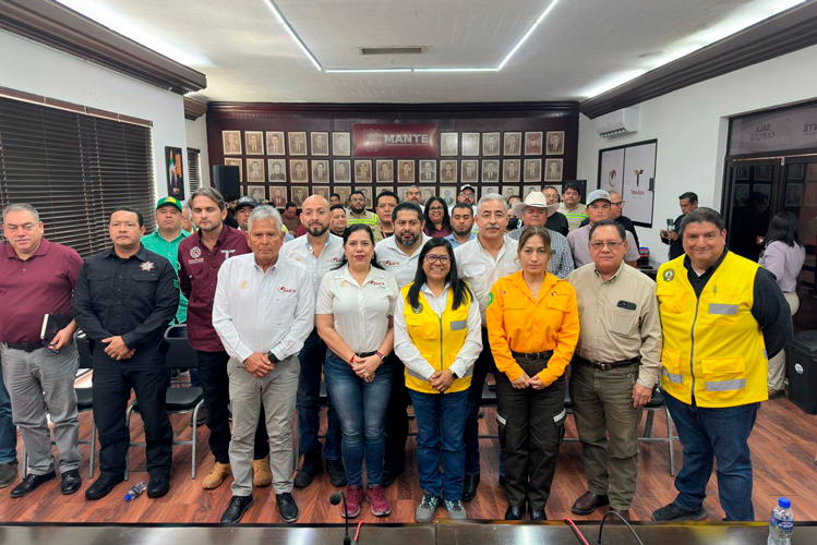 Conmemoran DIF y Municipio Día de la Mujer Mexicana