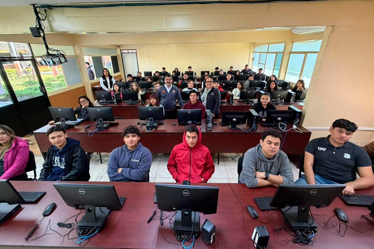 Fortalece DIF El Mante programas de desayunos escolares estatales