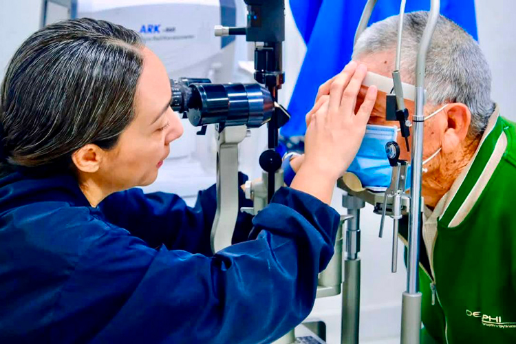 DIF Nuevo Laredo realiza con éxito la 8va campaña de cirugías de cataratas