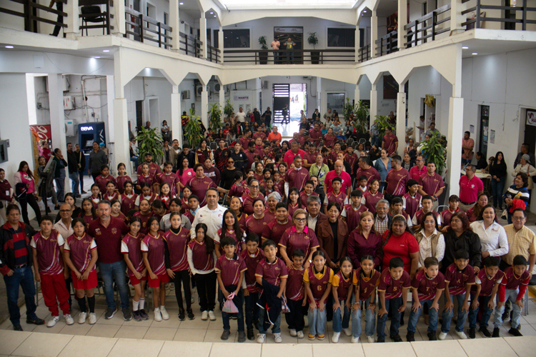 ​Brinda Patty Chío impulso permanente a deportistas