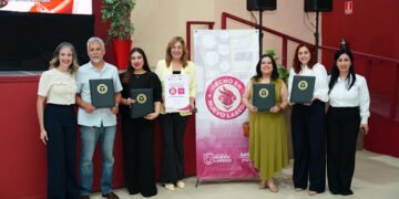 Emprendedores locales reciben distintivos “Hecho en México” y “Hecho en Tamaulipas”