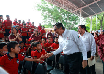 Educación humanista busca una sociedad más justa: Américo