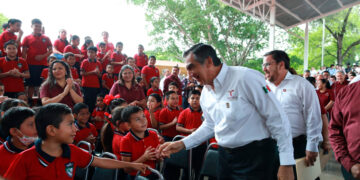 Educación humanista busca una sociedad más justa: Américo