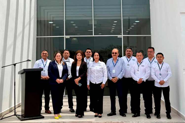 Desaparición de niña desata bloqueo y exigencia de justicia en Reynosa